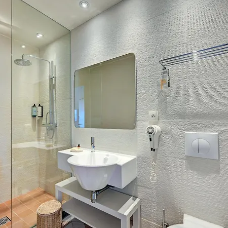 Hotel Le Bor à Hyères Extérieur photo
