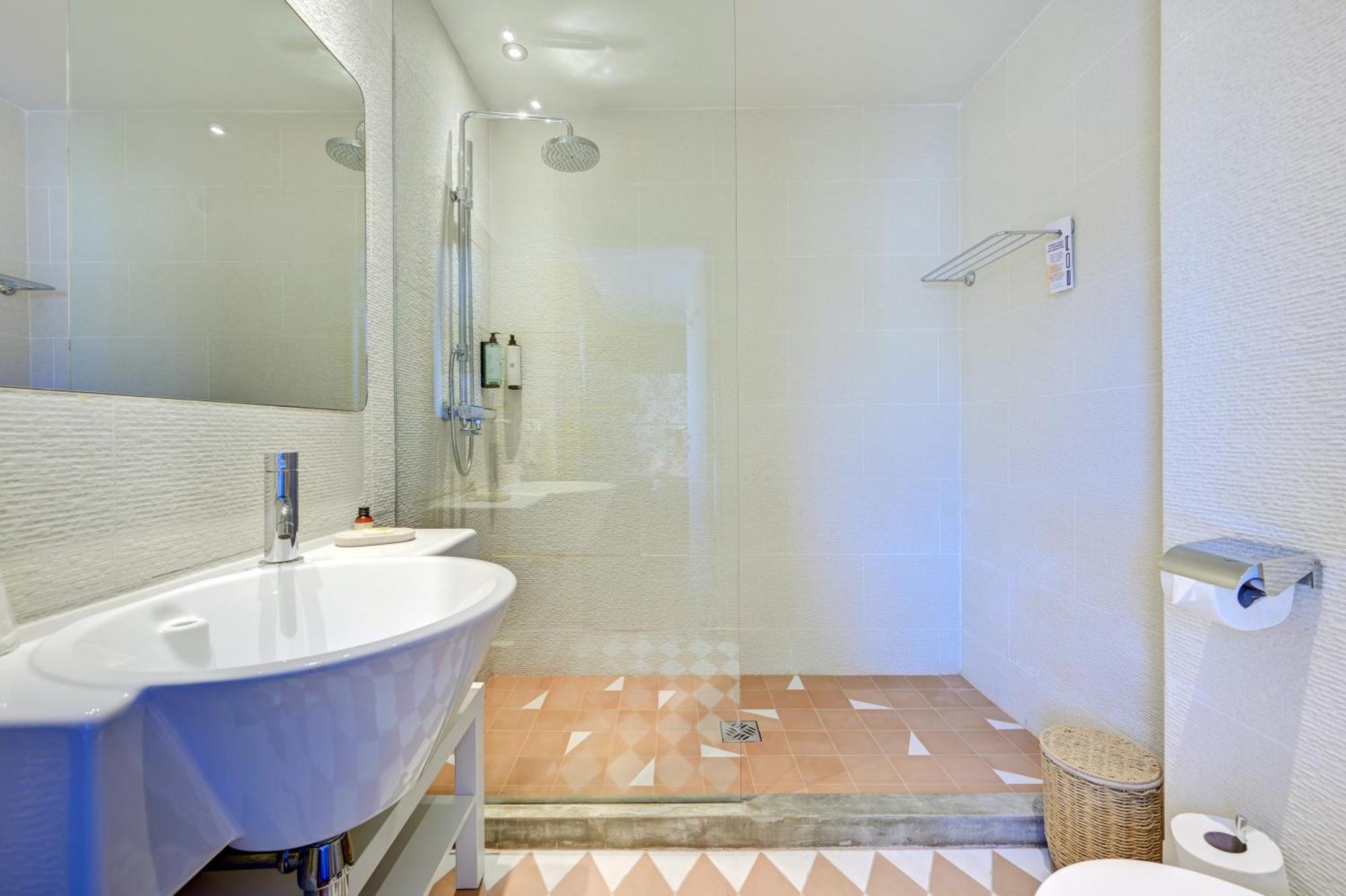 Hotel Bor