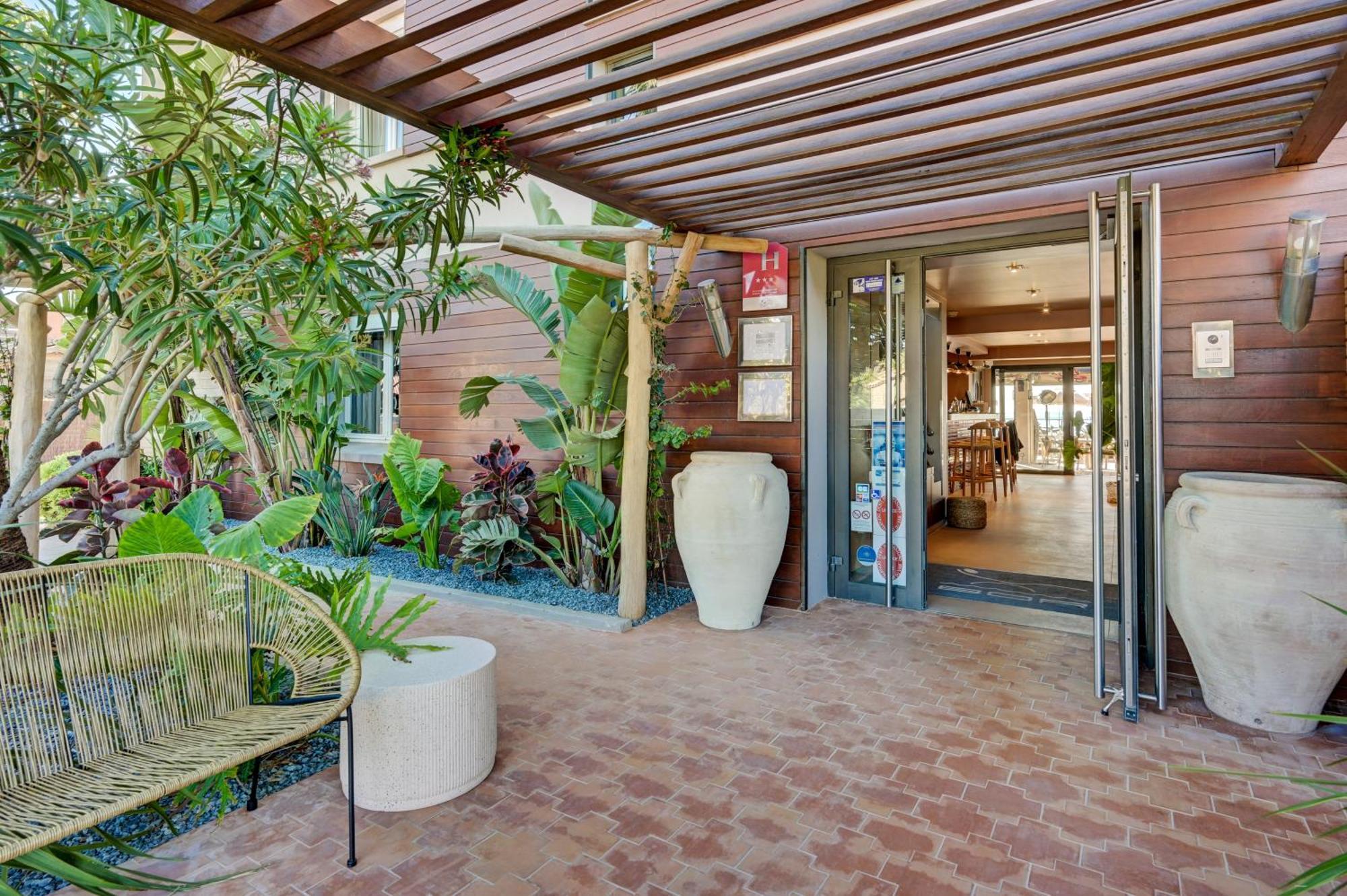 Le Bor 3* Hyères