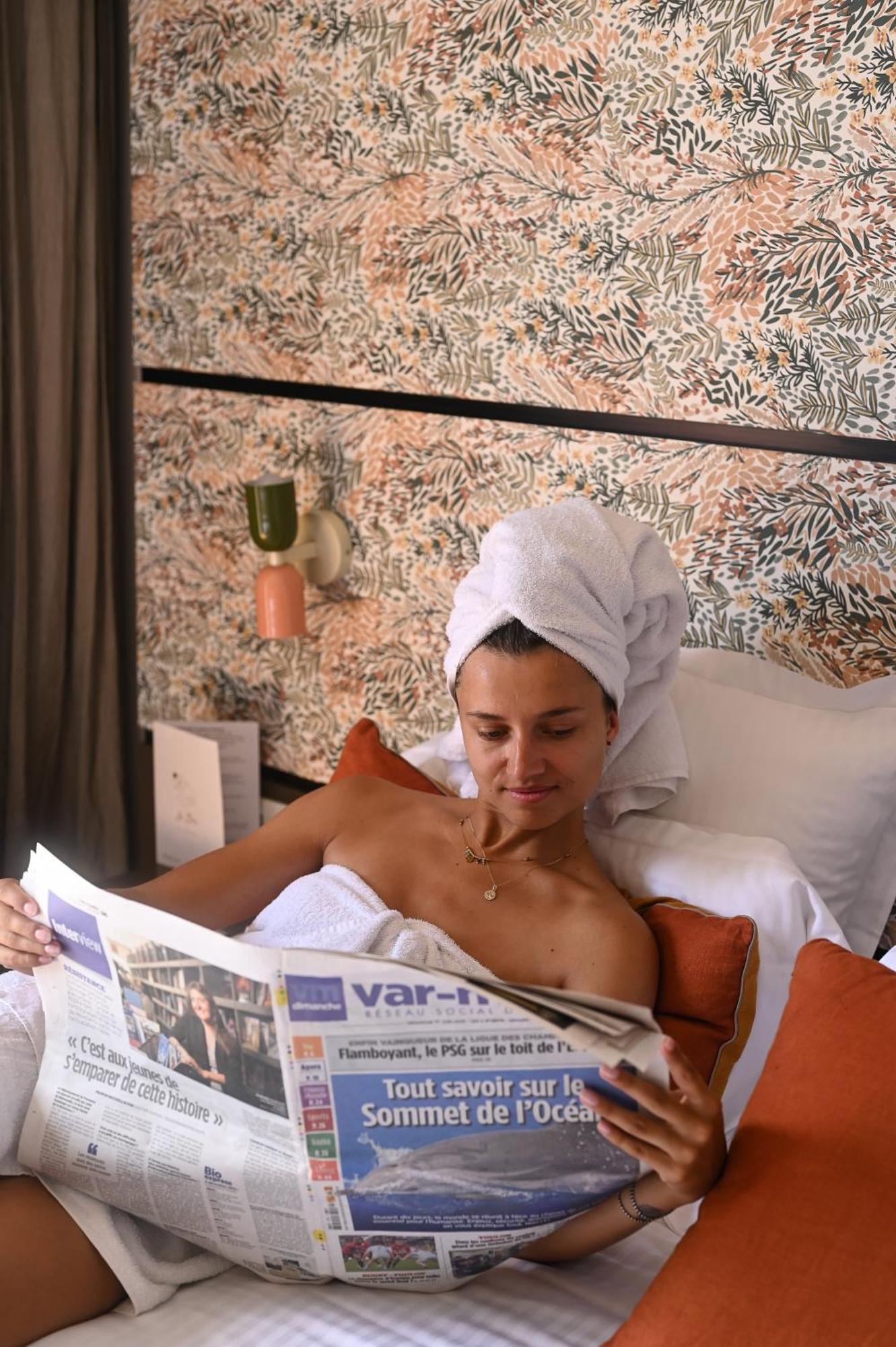 Bor Hotel